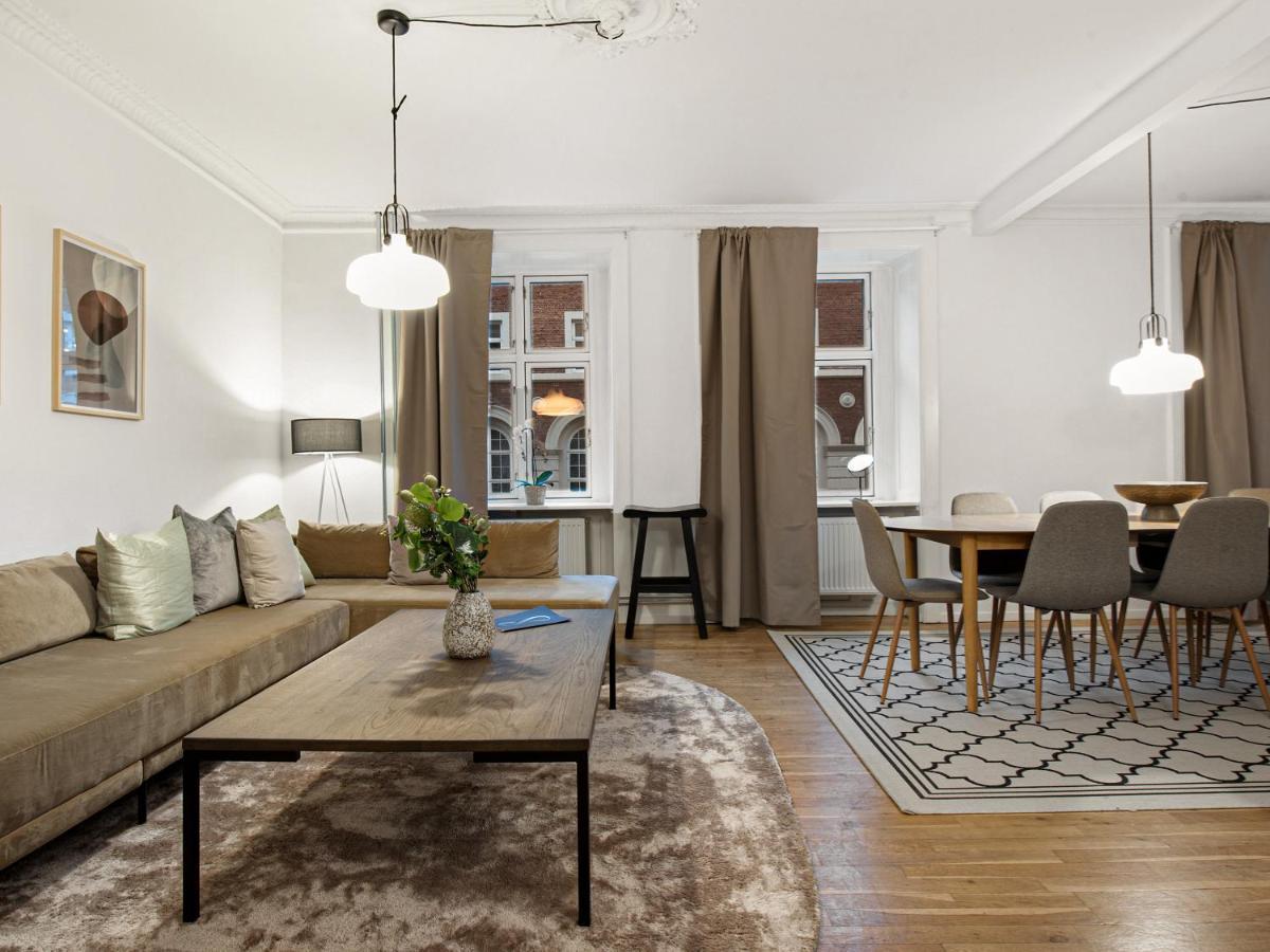 Sanders Stage - Enchanting Four-Bedroom Apartment Near Nyhavn Копенгаген Экстерьер фото
