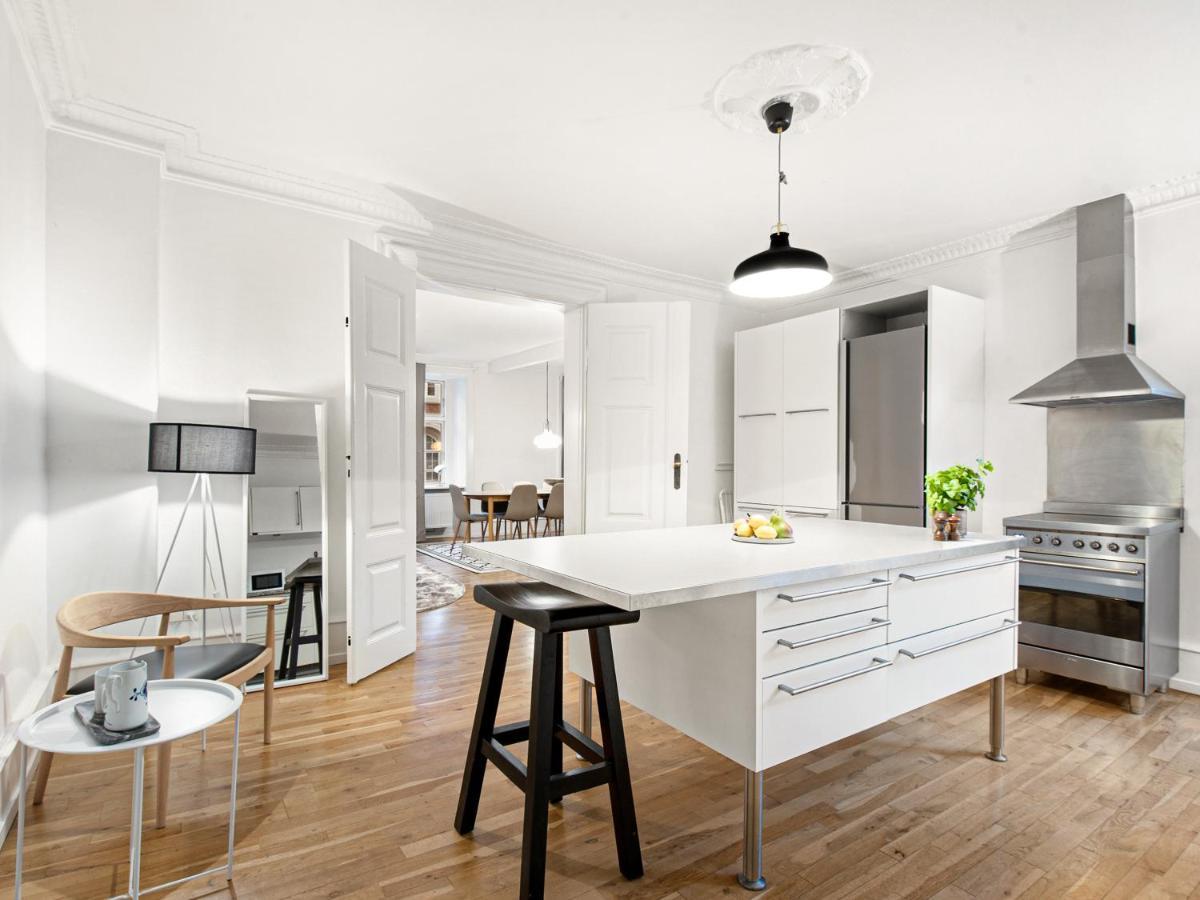 Sanders Stage - Enchanting Four-Bedroom Apartment Near Nyhavn Копенгаген Экстерьер фото