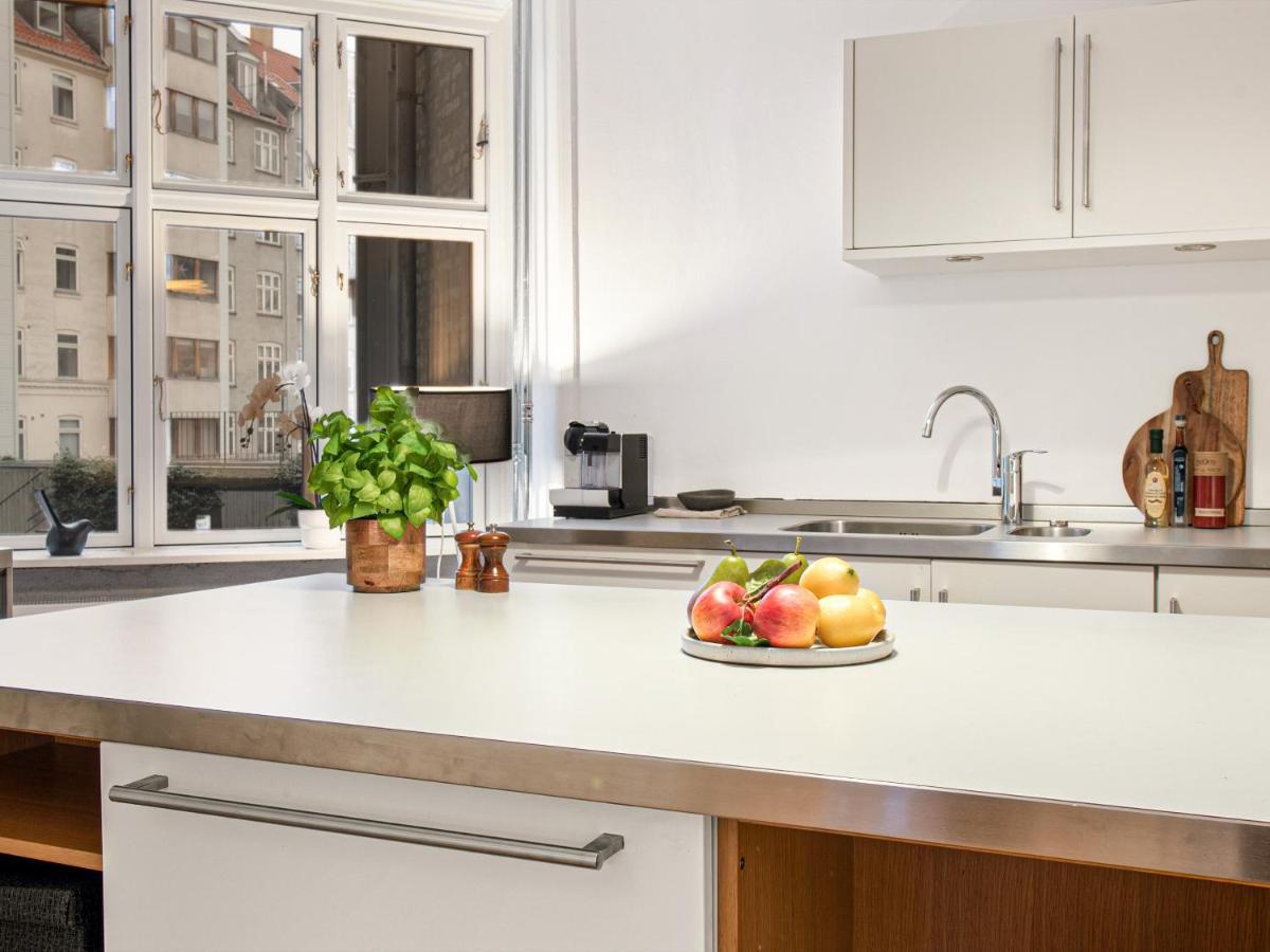 Sanders Stage - Enchanting Four-Bedroom Apartment Near Nyhavn Копенгаген Экстерьер фото