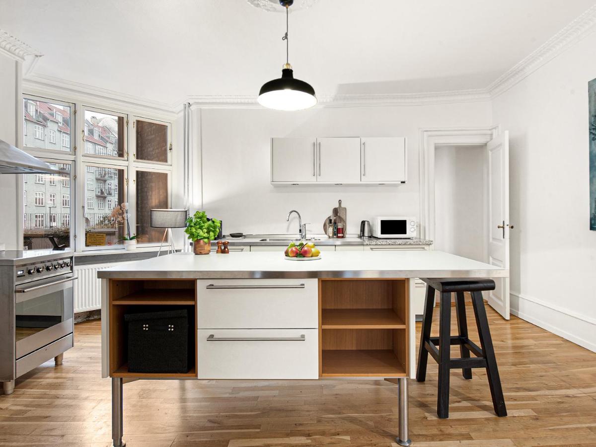 Sanders Stage - Enchanting Four-Bedroom Apartment Near Nyhavn Копенгаген Экстерьер фото